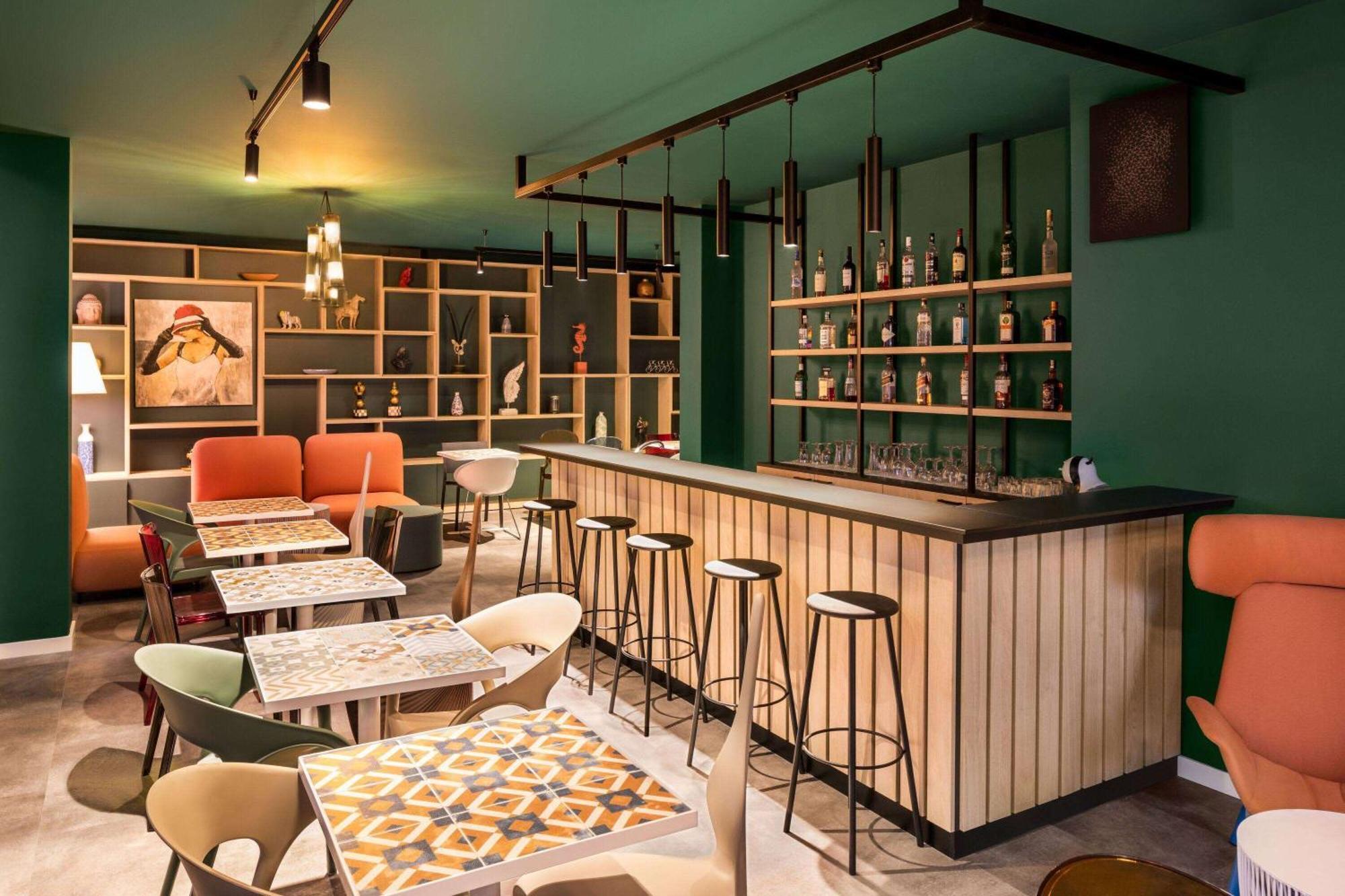 Quadro Hotel, Trademark Collection By Wyndham Saint Julian's Eksteriør billede