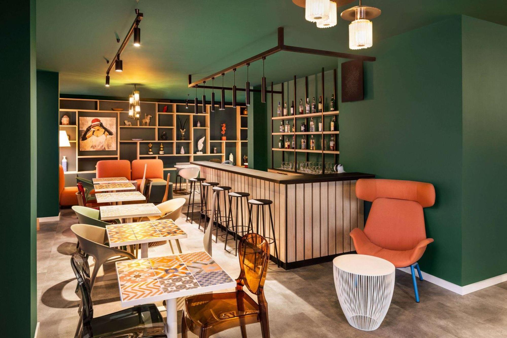Quadro Hotel, Trademark Collection By Wyndham Saint Julian's Eksteriør billede
